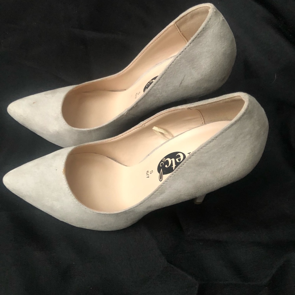 Women’s shoes